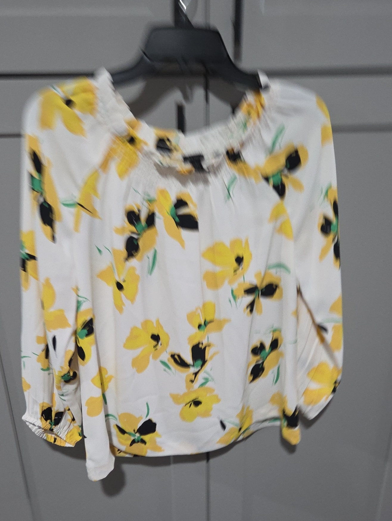 Ann Taylor White Off-Shoulder Floral Blouse With Yellow And Black Accents